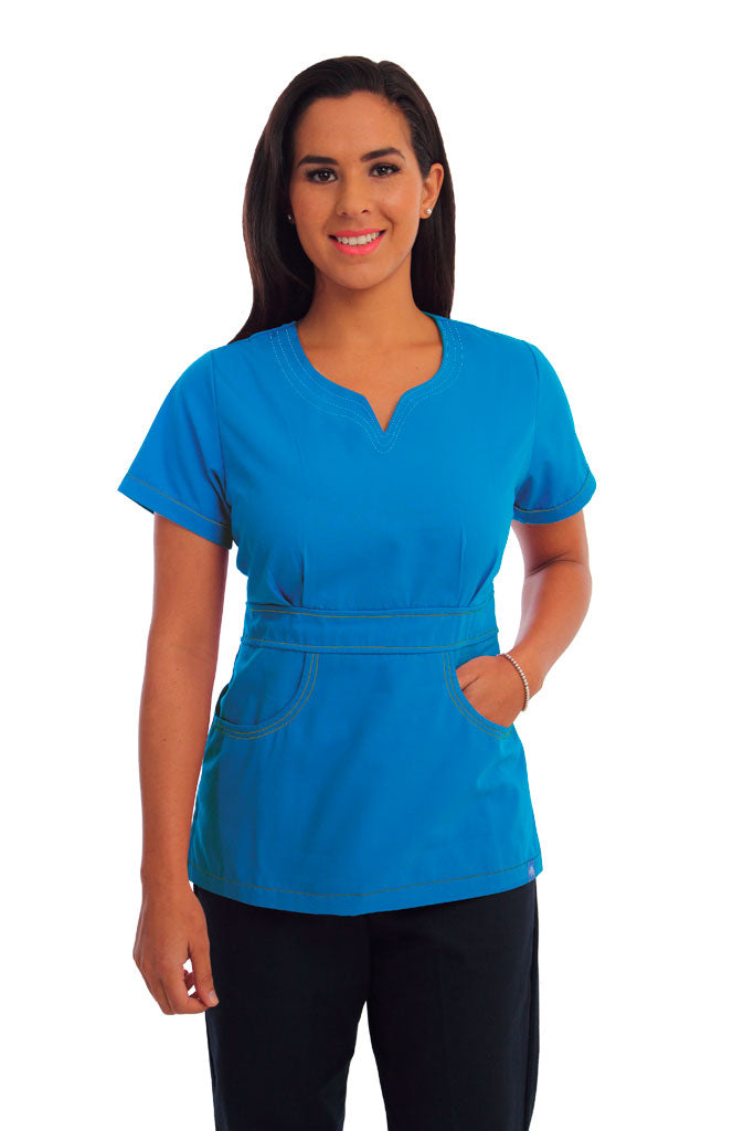 Milan Scrub Top Bordada